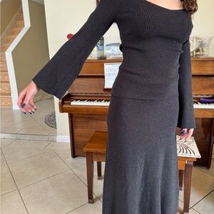 Banana Republic NWT Lurex Metallic Knit Top Midi Skirt Set M